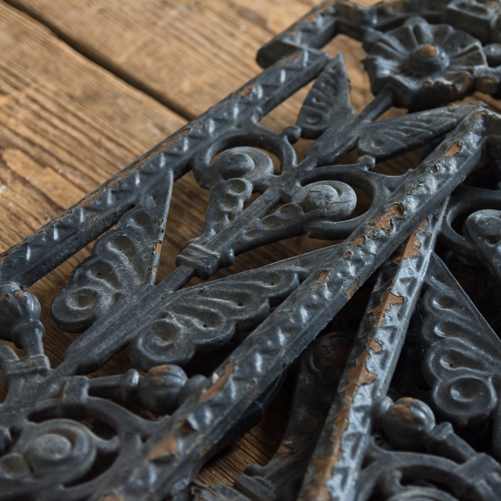 A series of cast-iron Aesthetic Movement staircase spindles-115946