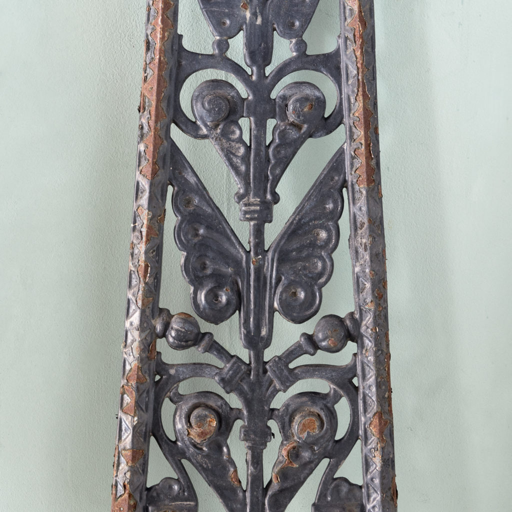 A series of cast-iron Aesthetic Movement staircase spindles-115950