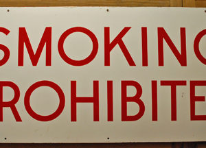 'Smoking Prohibited'-0