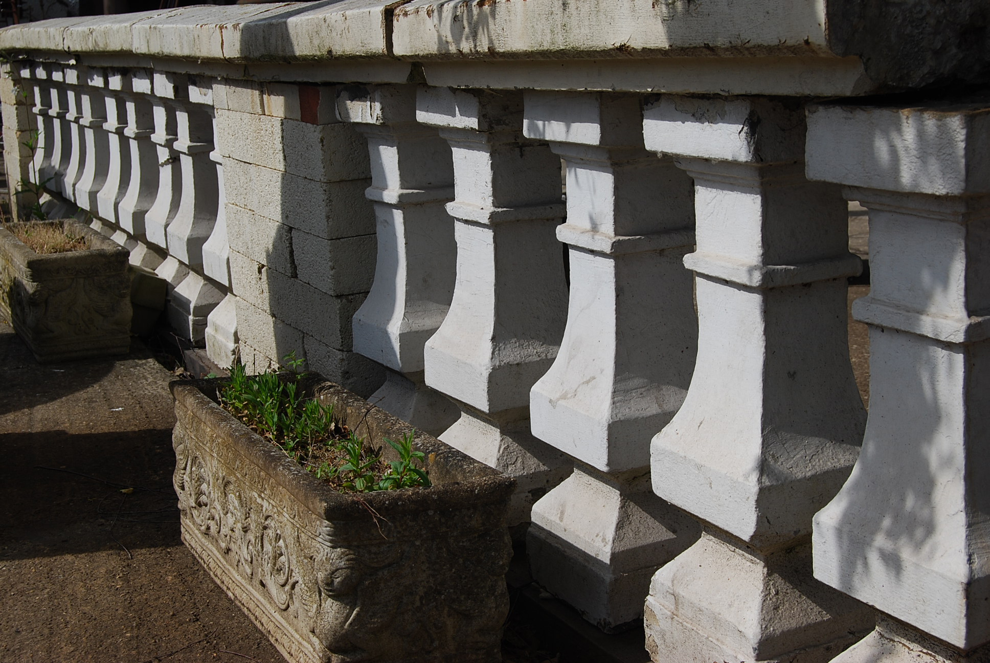 A run of late Victorian stone balustrading-0