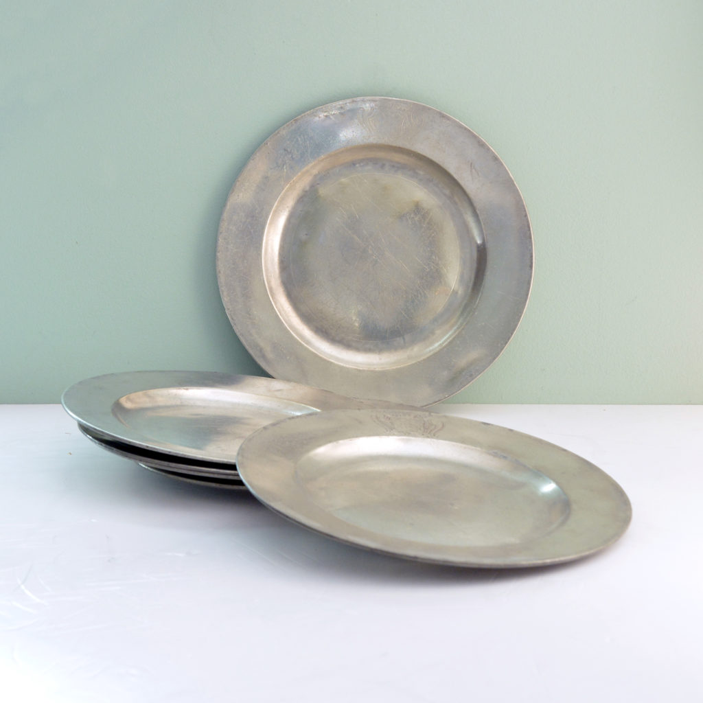 Plain rimmed pewter plates,-87981