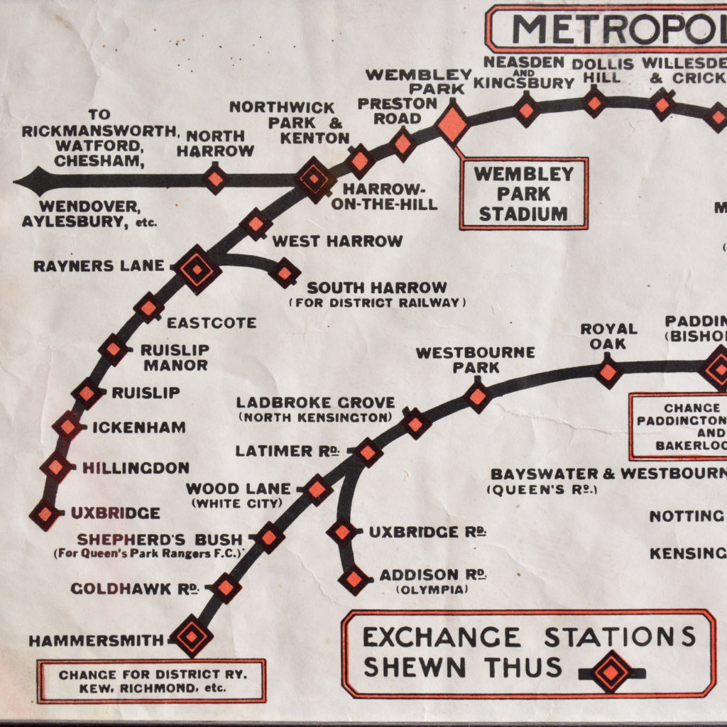 Metropolitan Line, carriage map,-93466