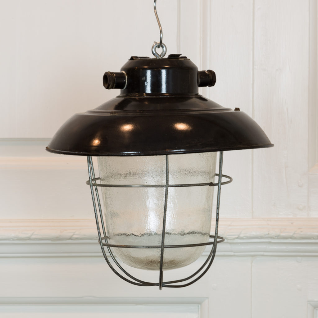 Industrial caged pendant lights, -0