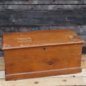 A Victorian pine blanket box-0