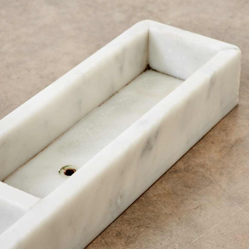 Carrara marble trough,-101074