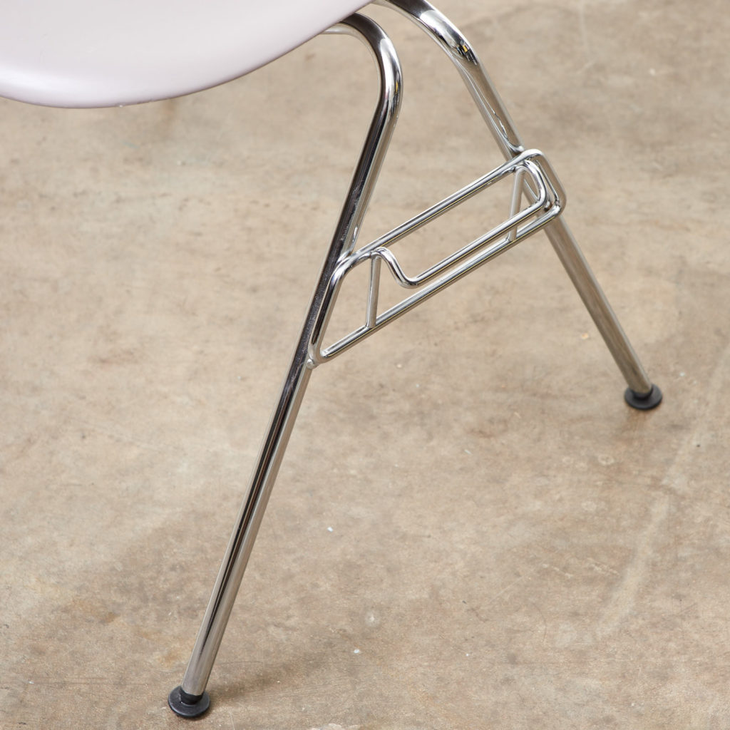 Eames grey DSS-N side chair,-101822