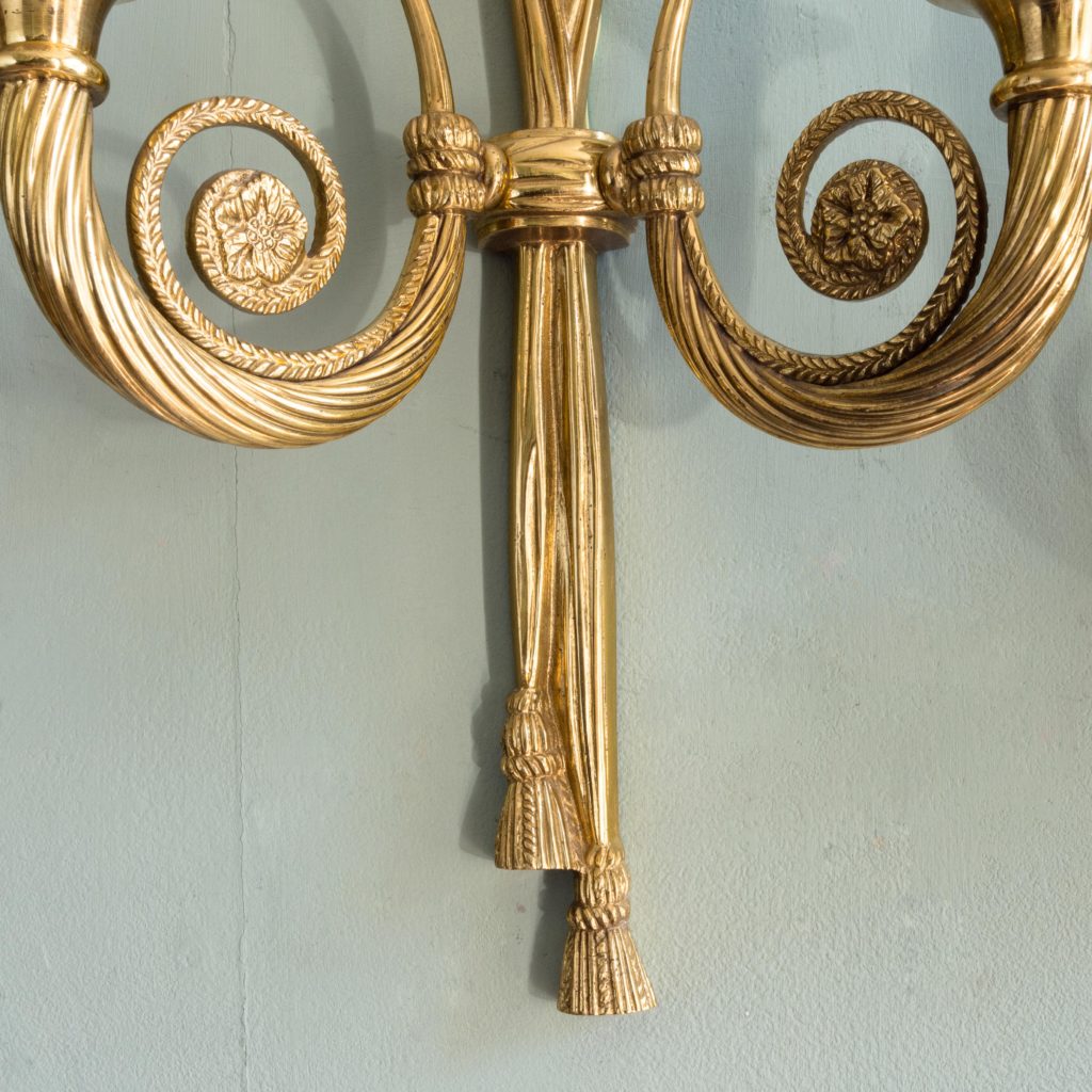 Louis XVI style brass wall light-101411