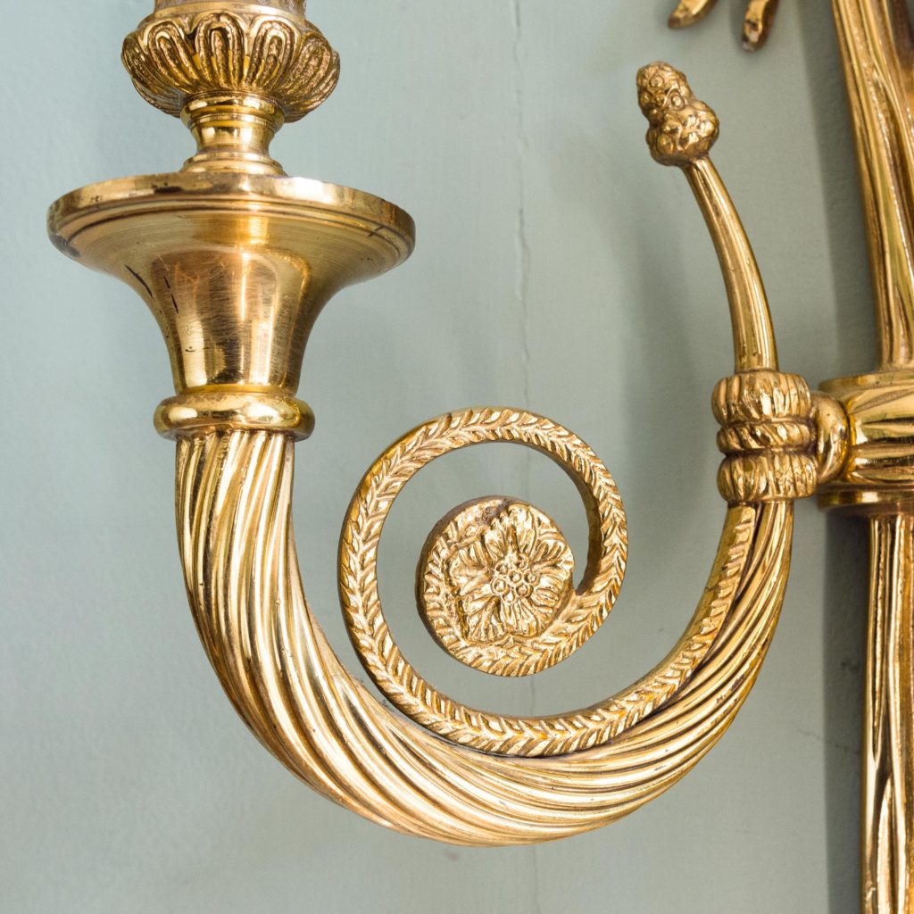 Louis XVI style brass wall light-101410