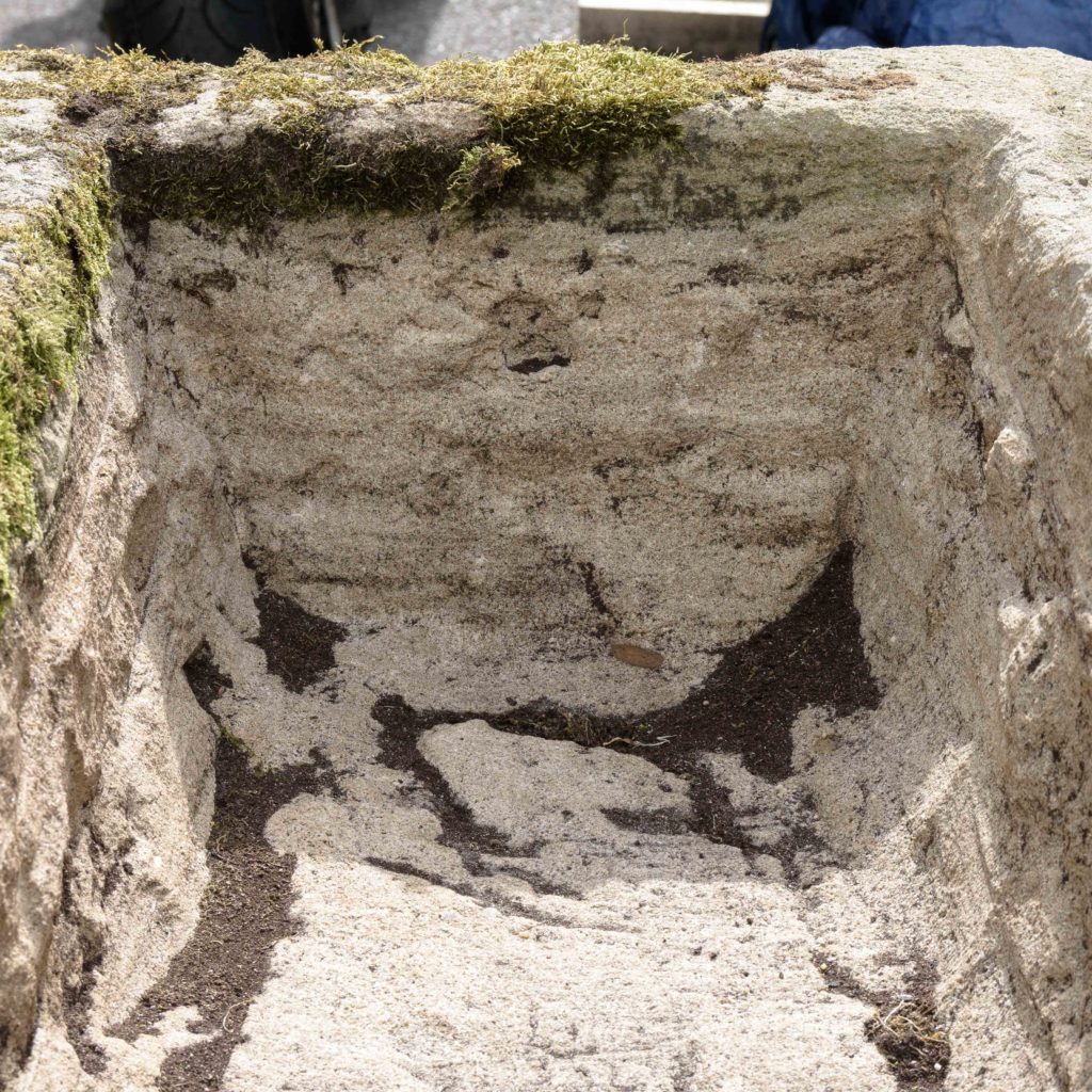 Substantial early nineteenth century stone trough,-107001