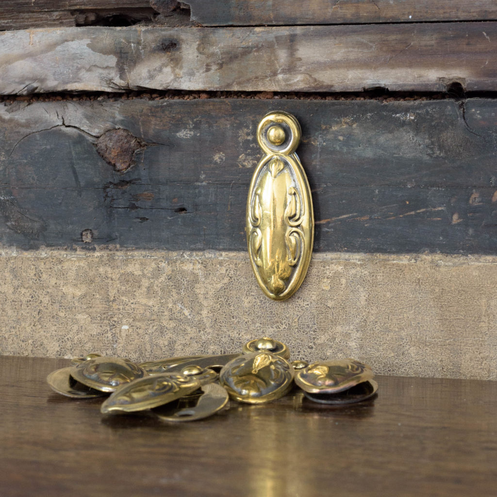 Pressed brass escutcheons,-107754