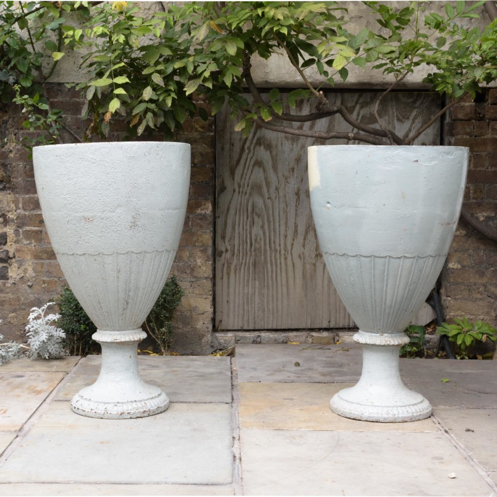 Large pair of cast iron garden urns, -0