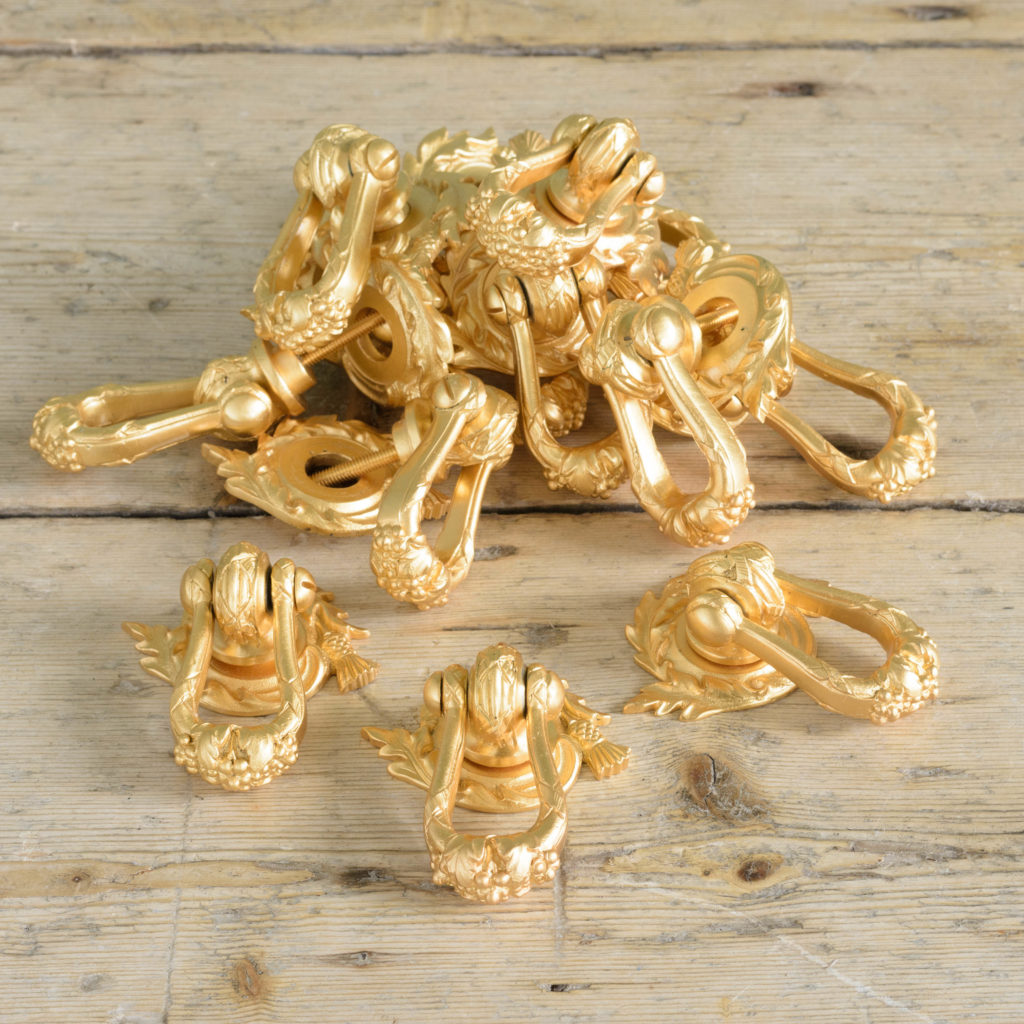 Gilt drawer pulls,-109653