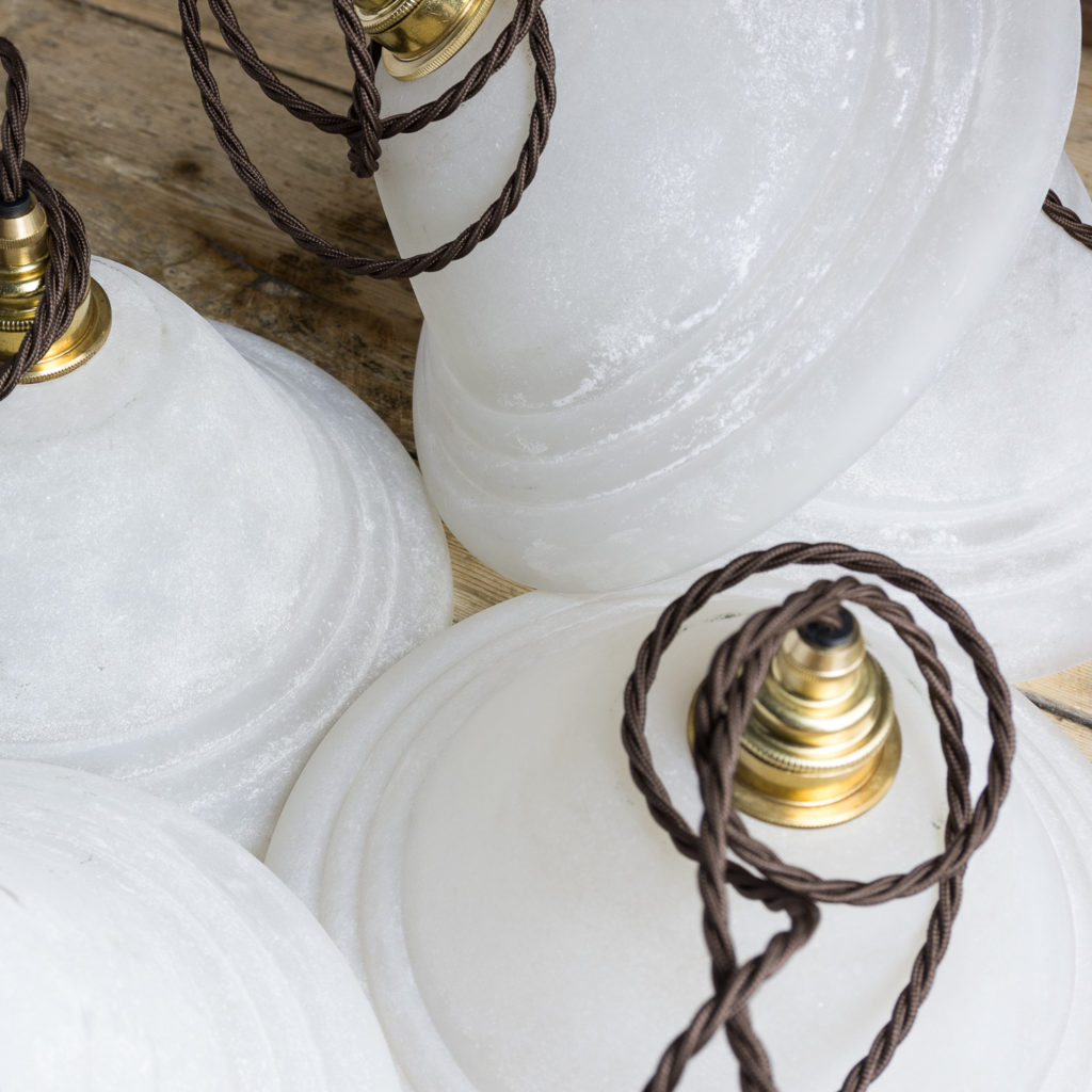 Moulded glass pendant lights,-112969