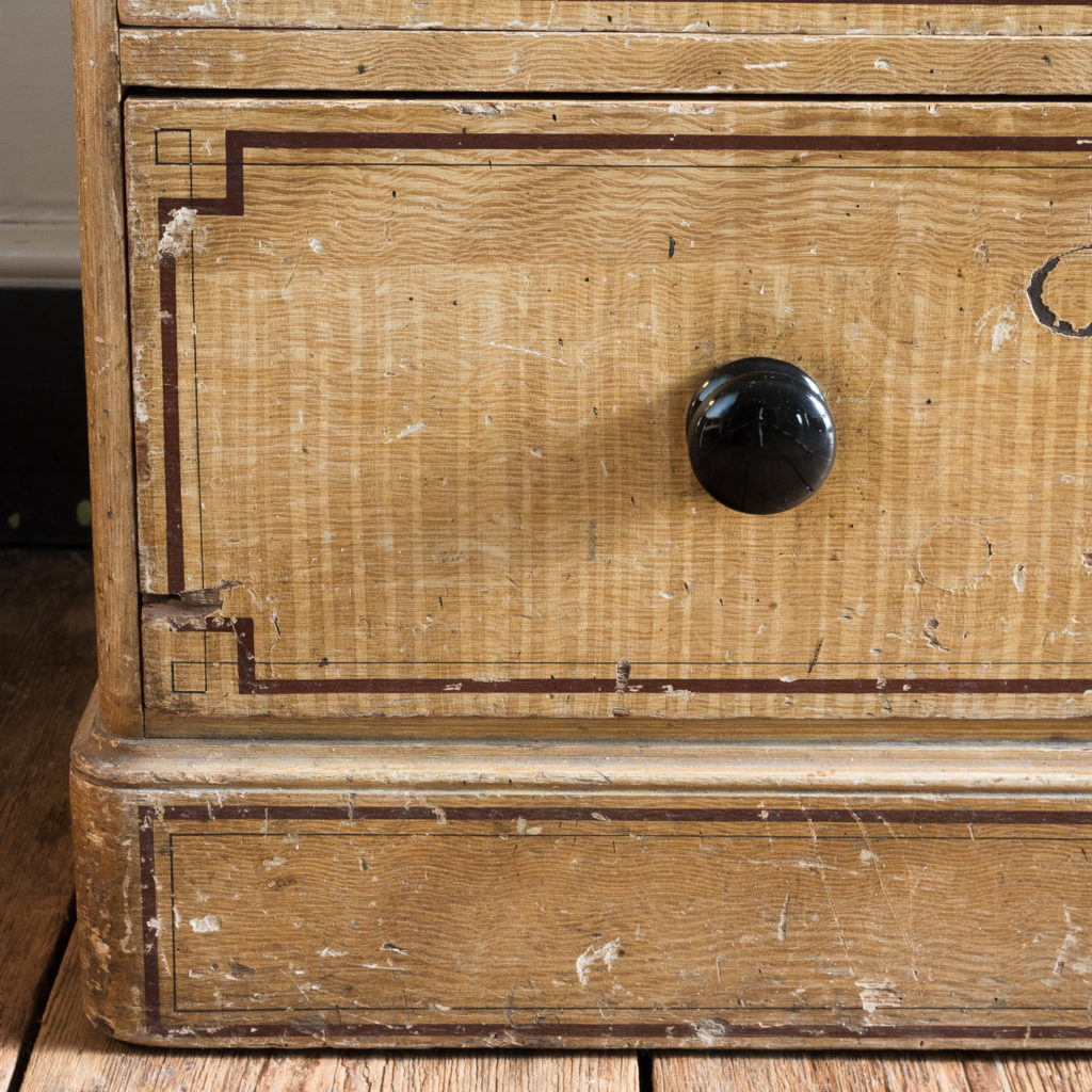 Victorian chest of drawers,-112253