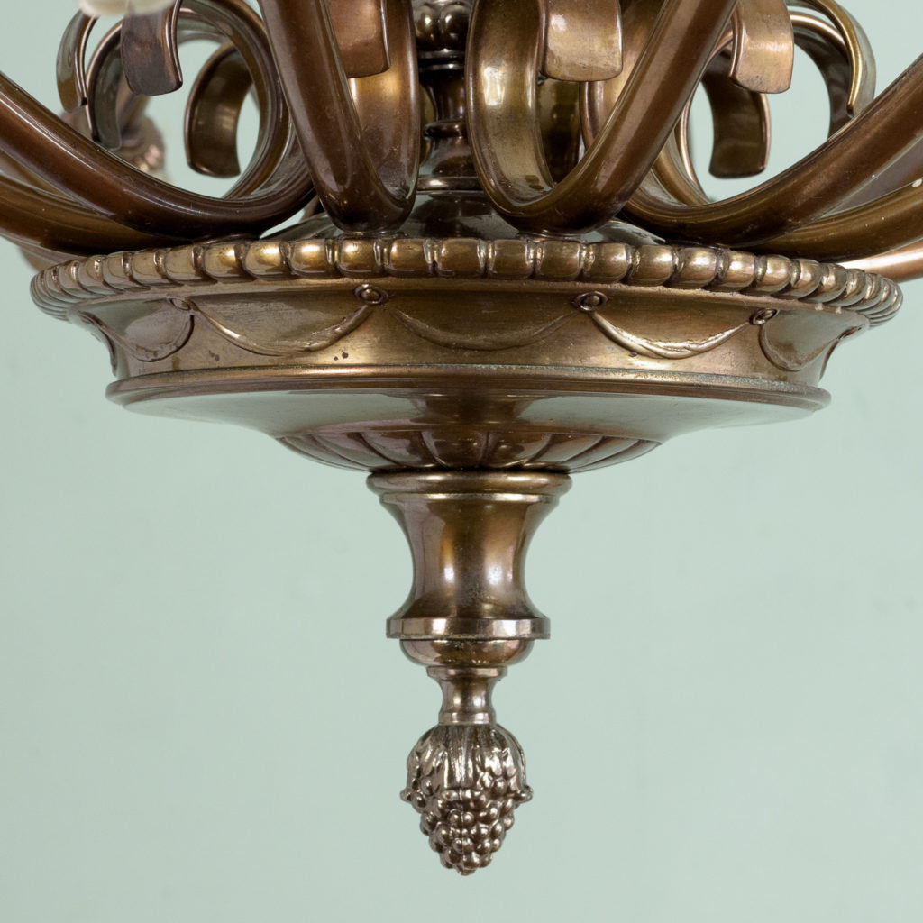 Continental twelve branch bronzed chandelier,-113622