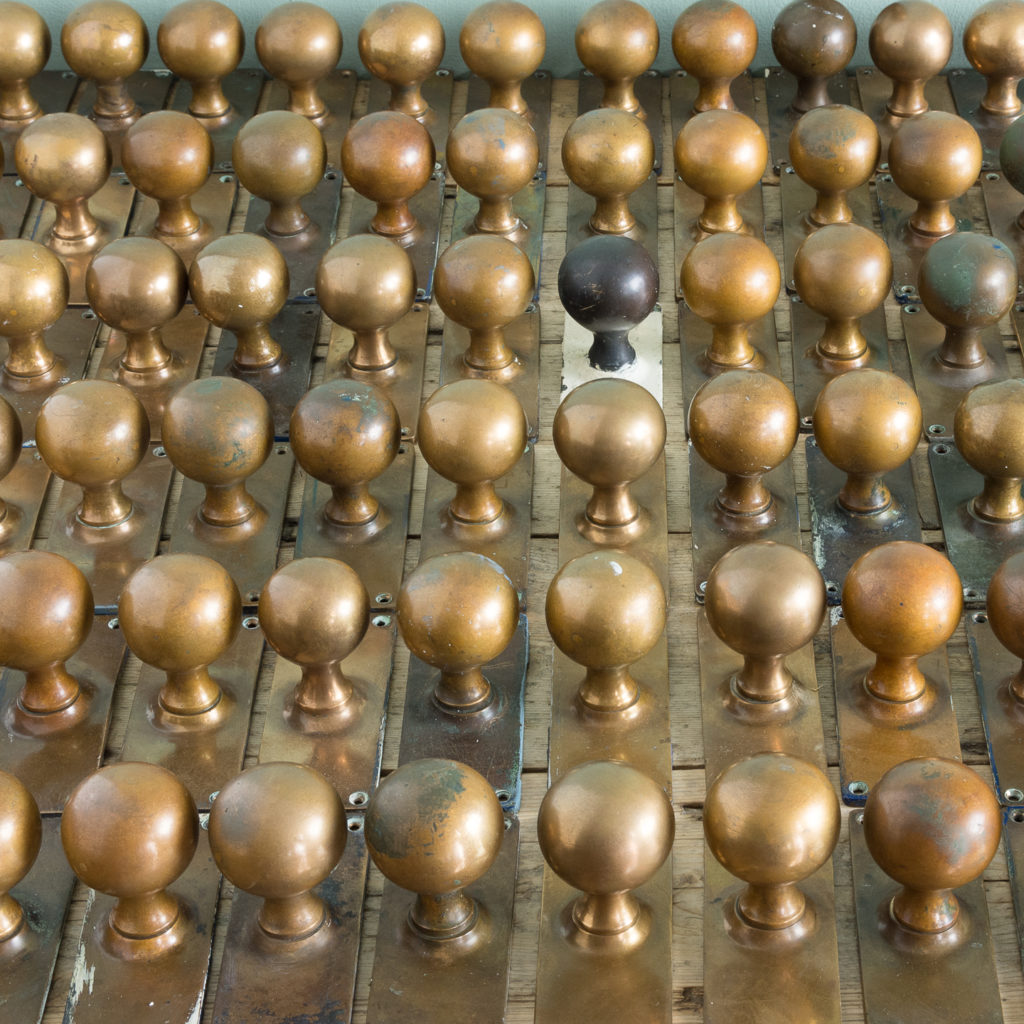 1920s brass door knobs,-113201