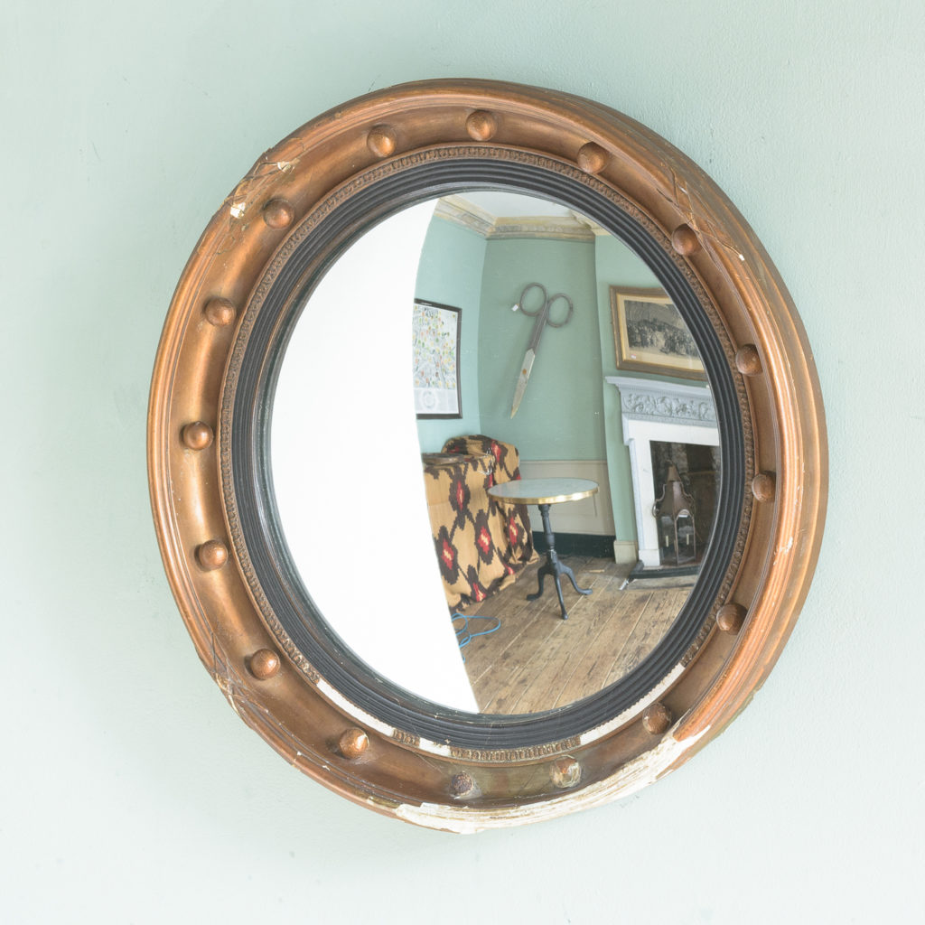 Regency style gilt convex wall mirror,-113962