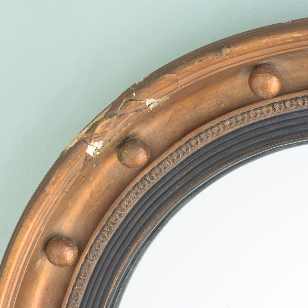 Regency style gilt convex wall mirror,-113964