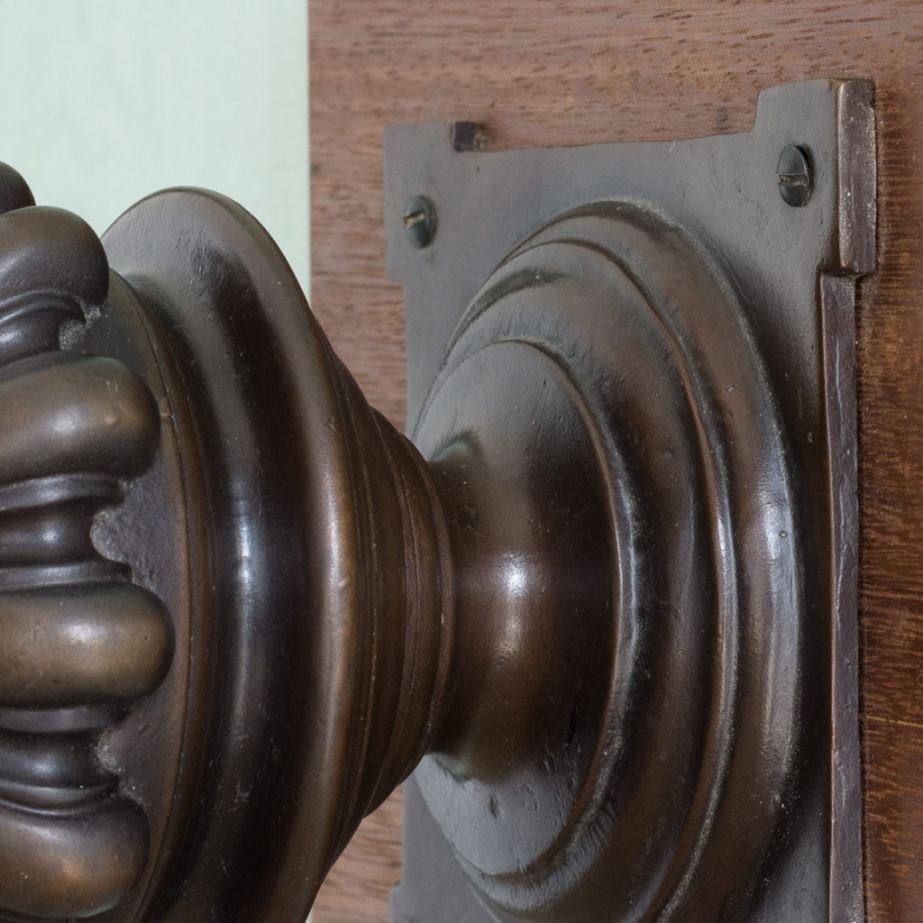 English lobed bronze door boss,-115215