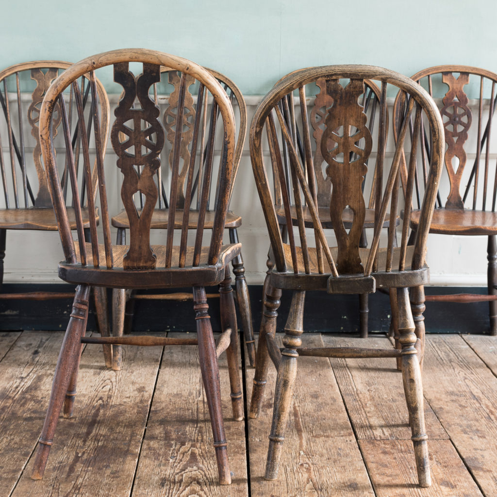 Matched set of six wheel back Windsor chairs,-116755