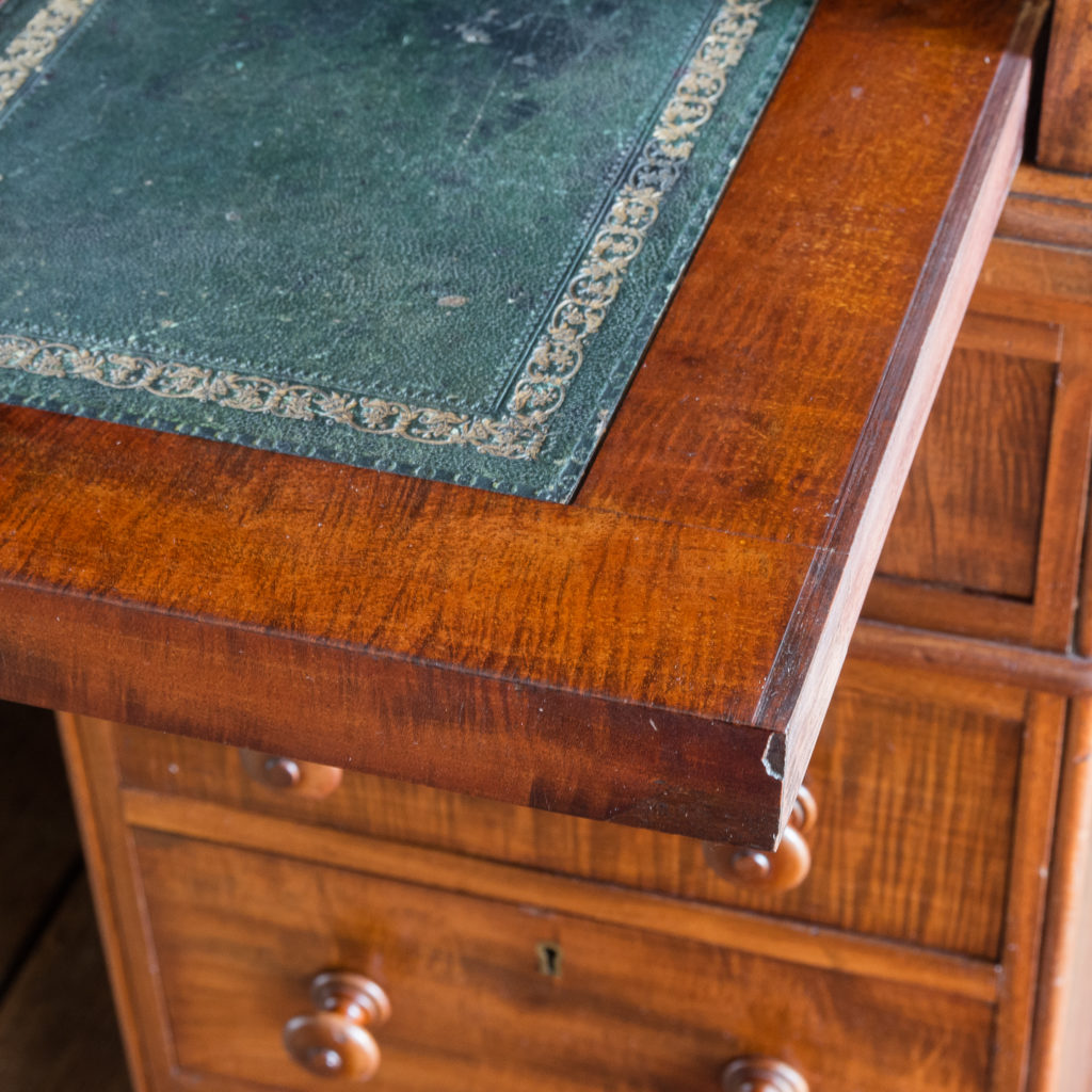 Victorian mahogany cylinder desk,-117700