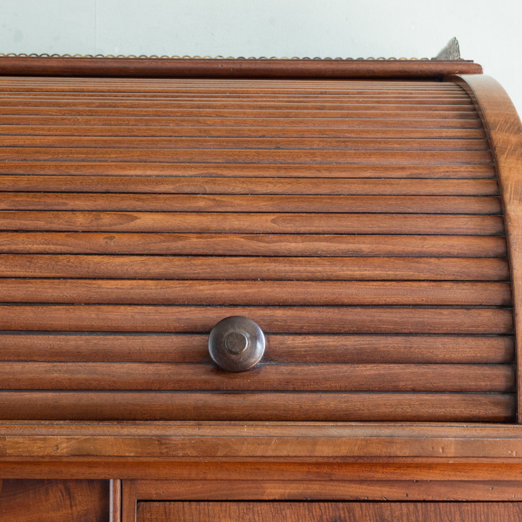 Victorian mahogany cylinder desk,-117697