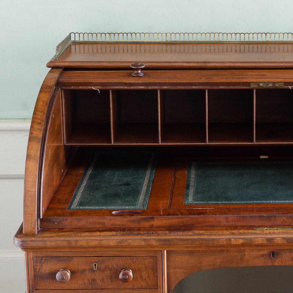 Victorian mahogany cylinder desk,-117698