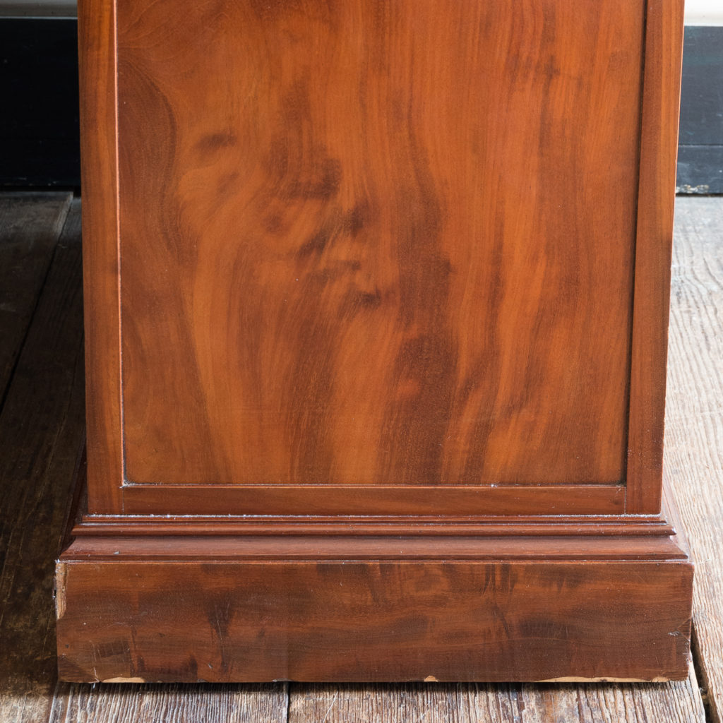 Victorian mahogany cylinder desk,-117722