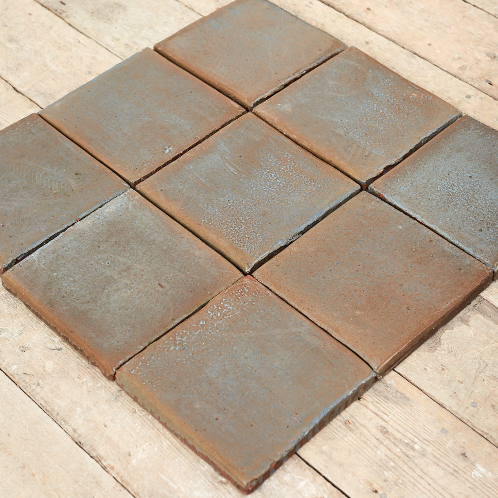 Glazed terracotta tiles,-118269