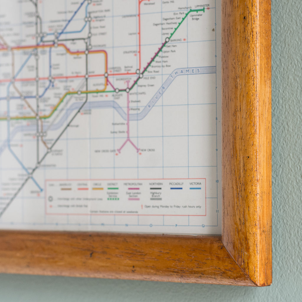 1971 London Underground Transport map,-118815