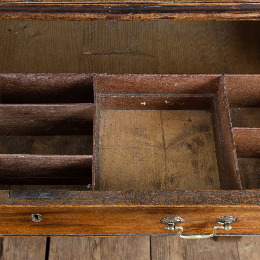 George III diminutive mahogany chest of drawers,-120340