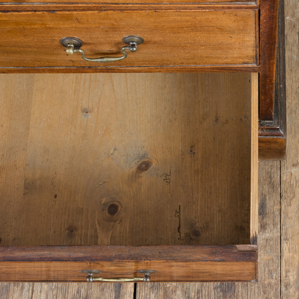 George III diminutive mahogany chest of drawers,-120349