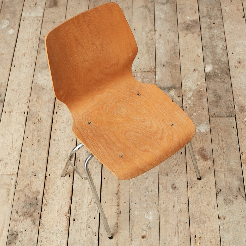 Plywood stacking chair,-121736