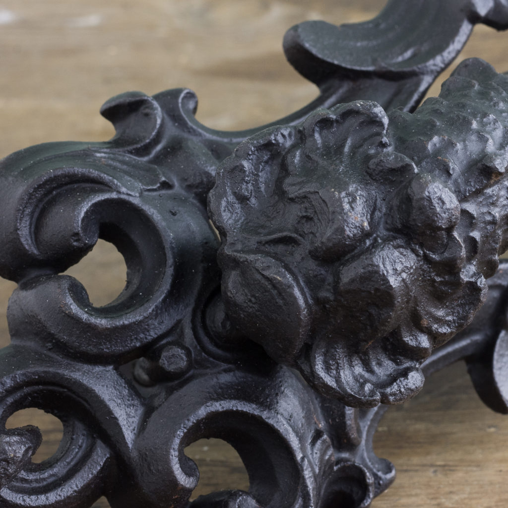 Victorian cast iron door knocker,-122250