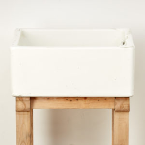 Reclaimed Belfast sink,-0
