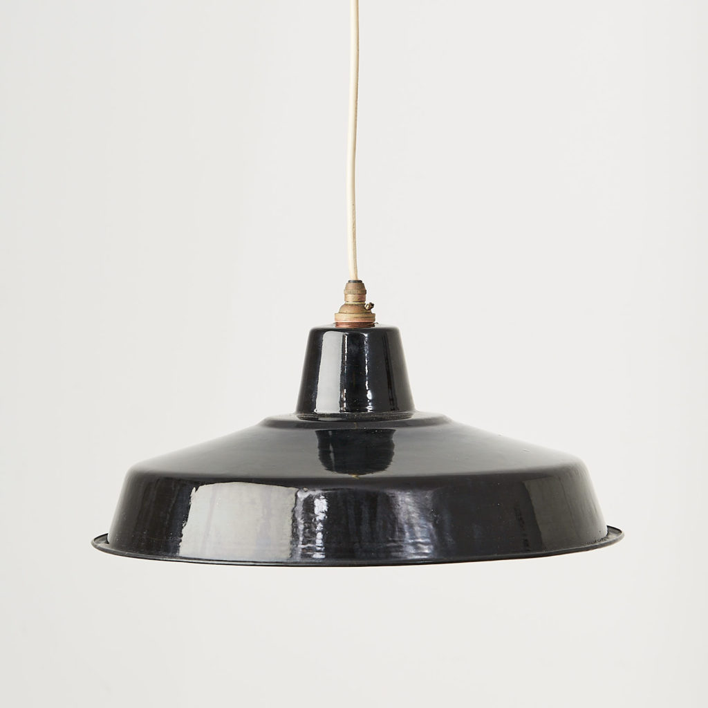 Black enamel light shade,-0