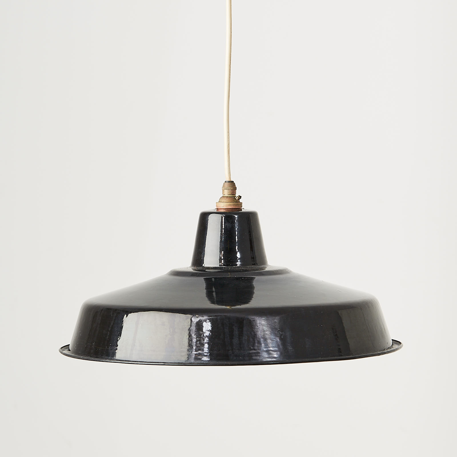 Black shade 2025 light