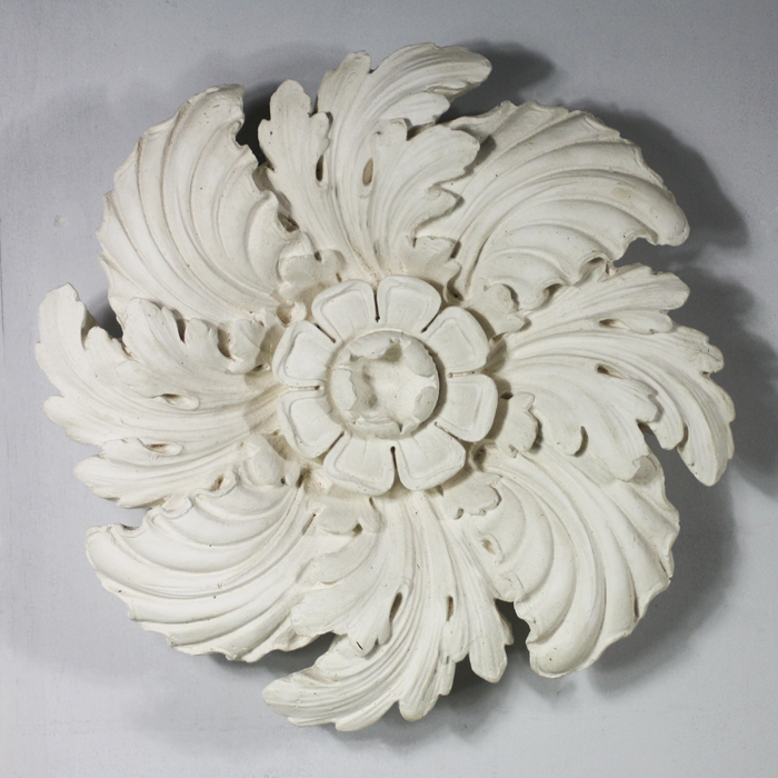 leafy ceiling rose