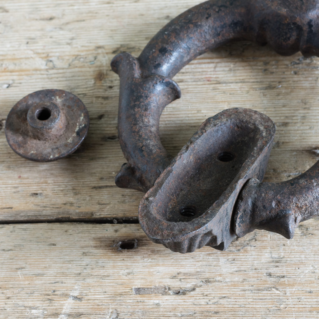 Substantial eary-nineteenth century cast iron door knocker,-122487