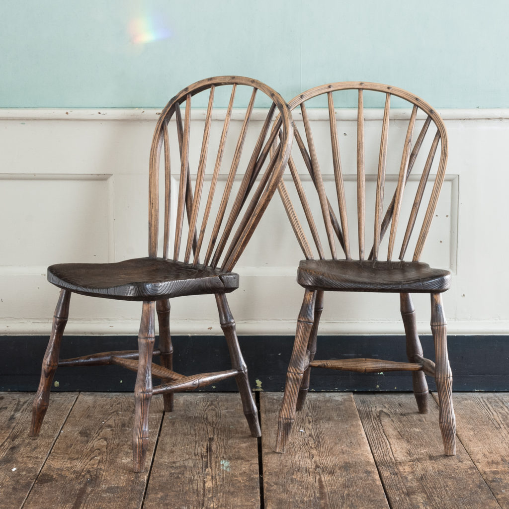 Pair of early nineteenth century Windsor side chairs, -122546