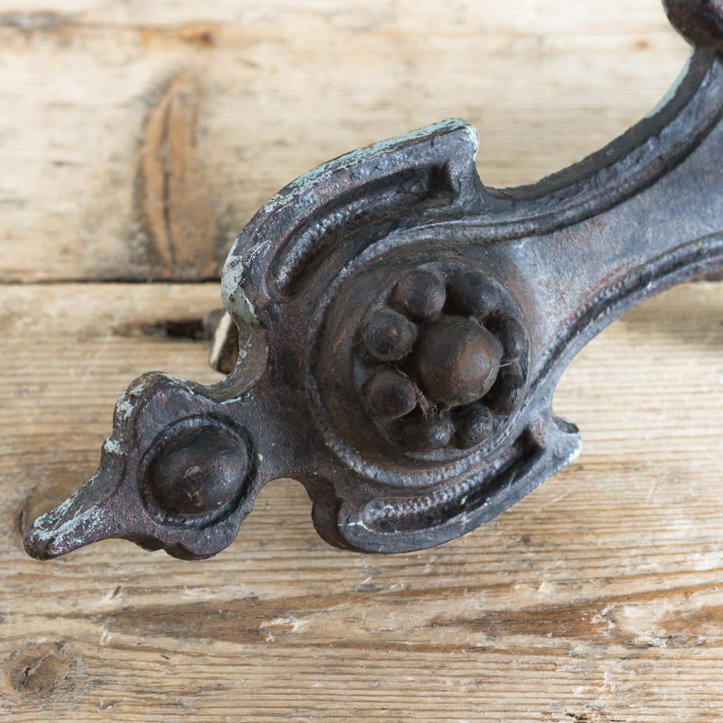 Cast iron door knocker