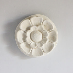 flowerhead roundel