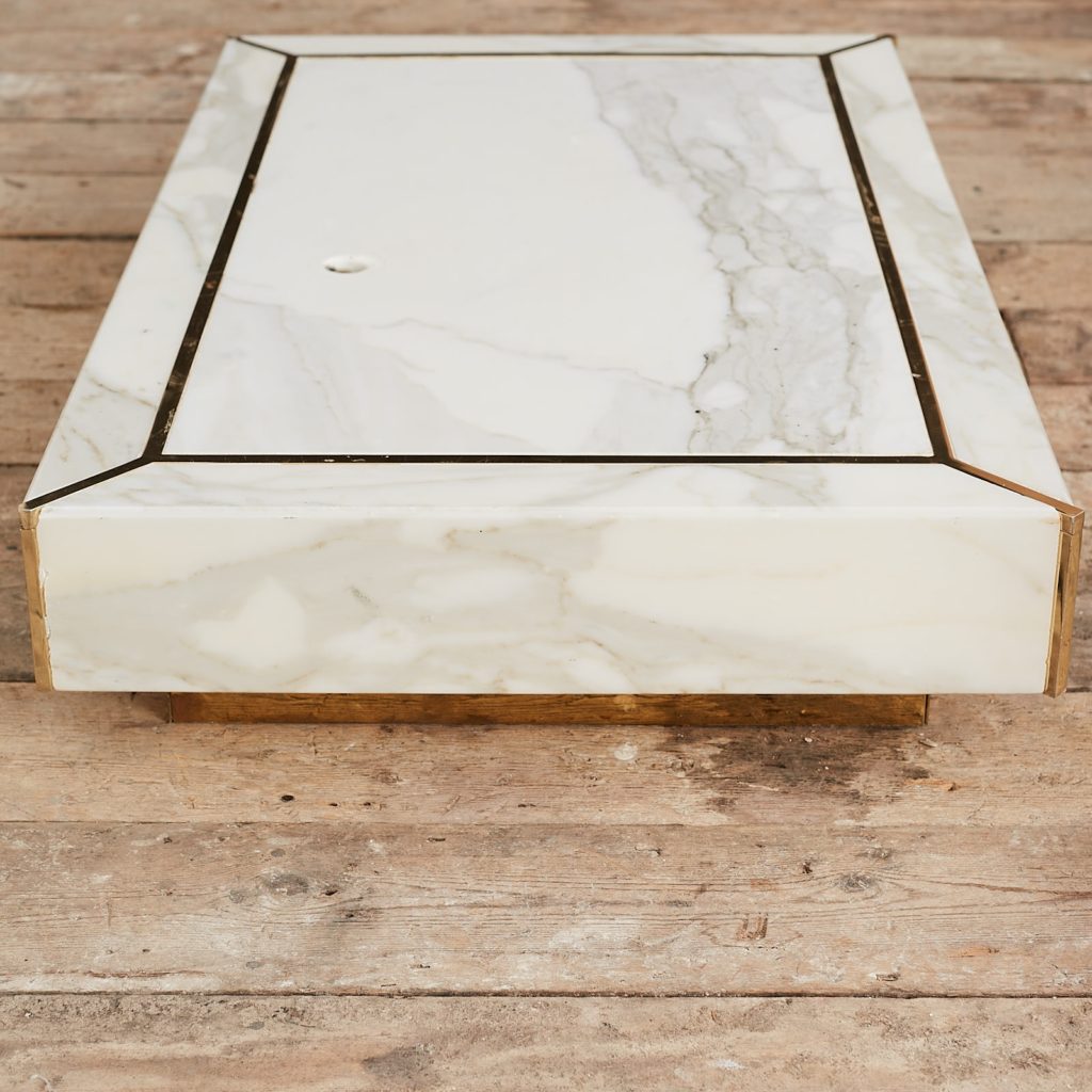 Marble mannequin plinth with brass inlay, -125023