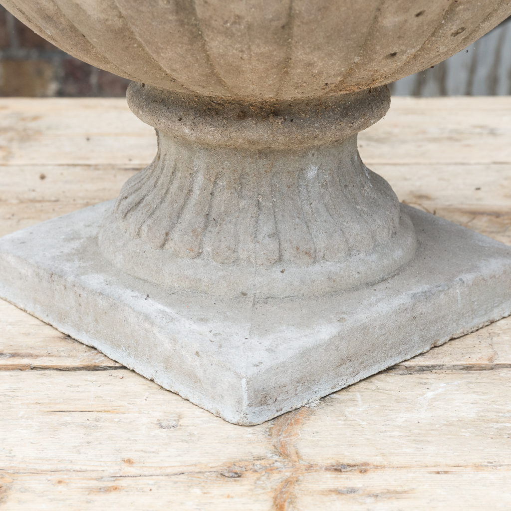 Twentieth century cast stone planter,-127652