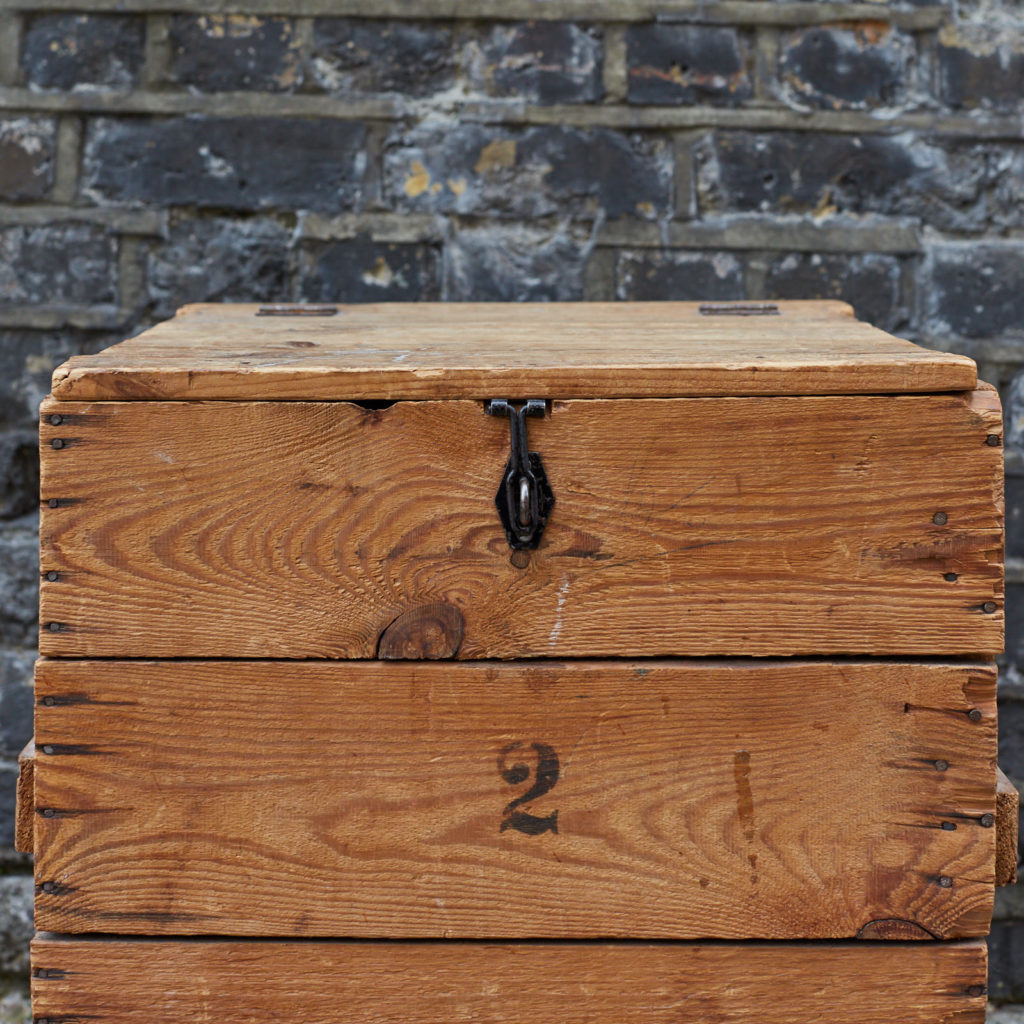 Reclaimed wooden crate,-128386