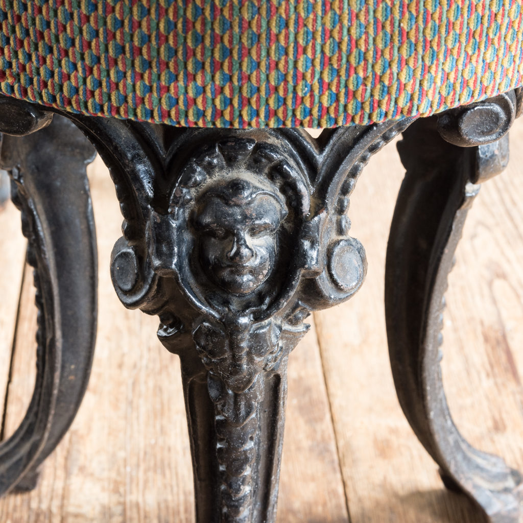 Cast iron pub stools,-128477