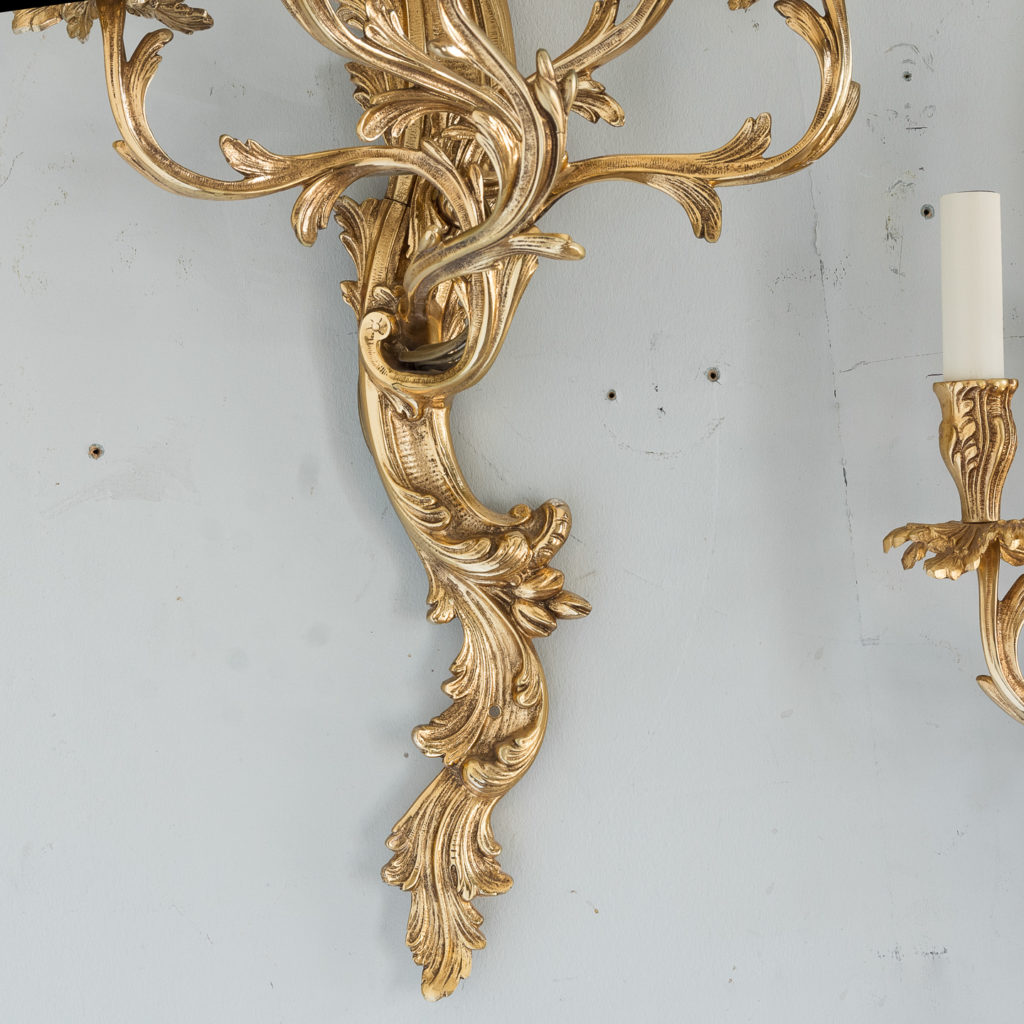 Large gold plated Louis XV style appliques,-129942