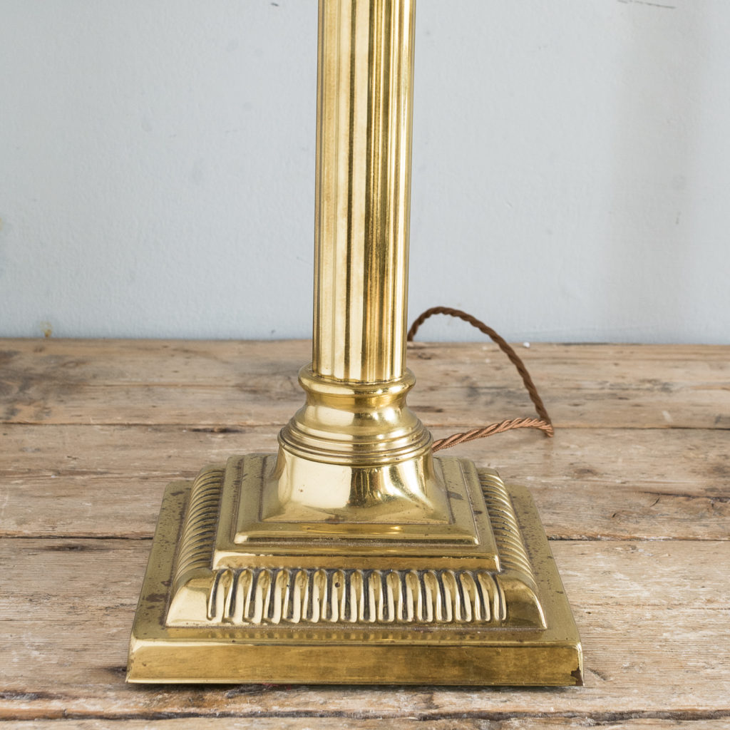 Pair of brass Corinthian column table lamps,-131540