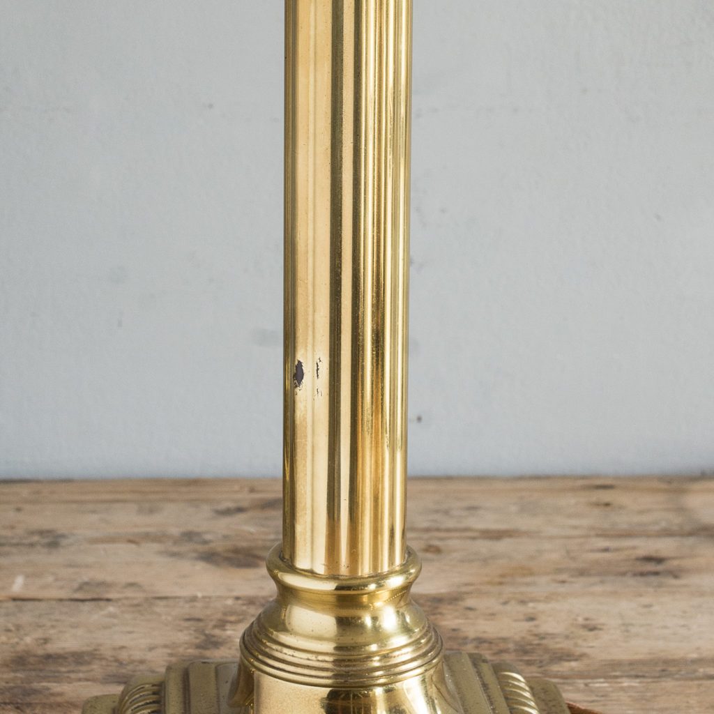 Pair of brass Corinthian column table lamps,-131542