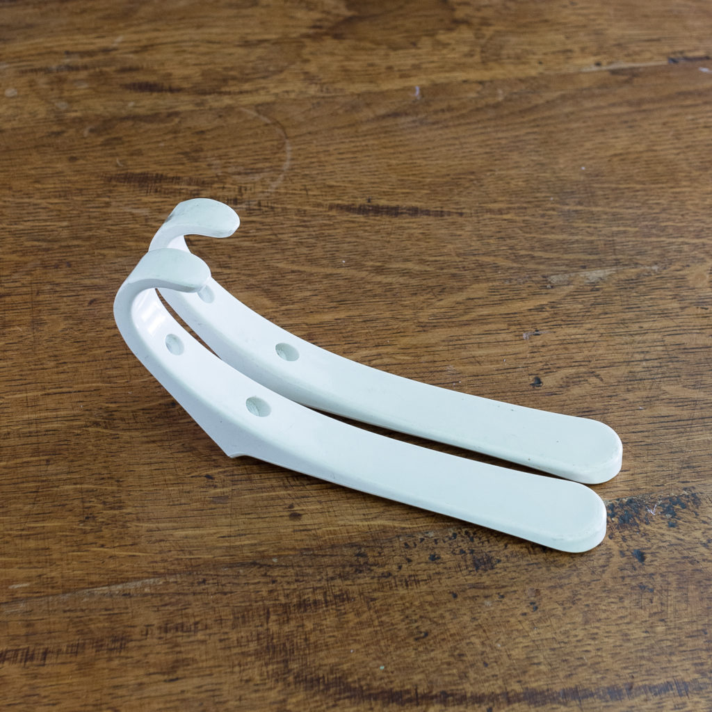 Plastic school coat hooks,-131661